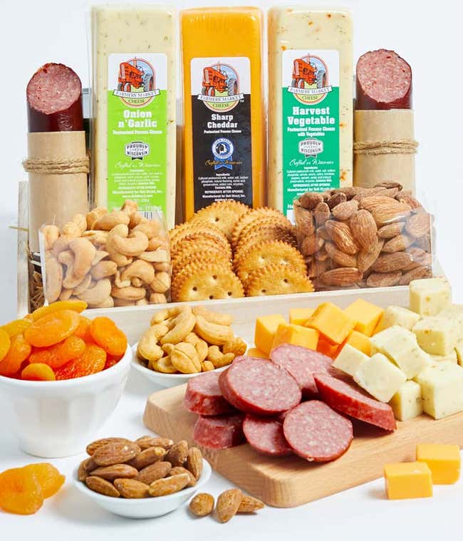 Summer Sausage, Cheese &amp; Nuts Basket